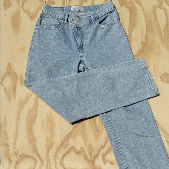 Abercrombie & Fitch ’90s Straight Ultra High Rise Blue Jeans Women - Picture 6 of 9